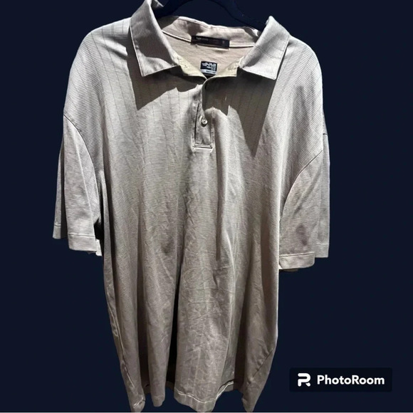 Tiger Woods Golf Shirt - Picture 2 of 10